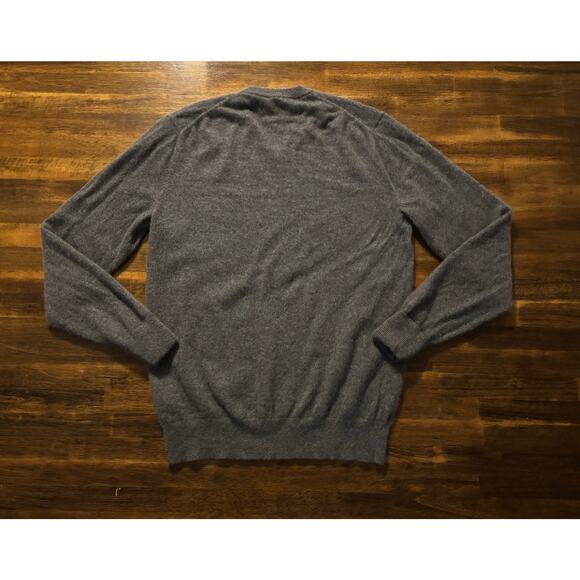 Everlane Men’s Medium Sweater 100% Cashmere V Neck Pullover Knit - Picture 2 of 8